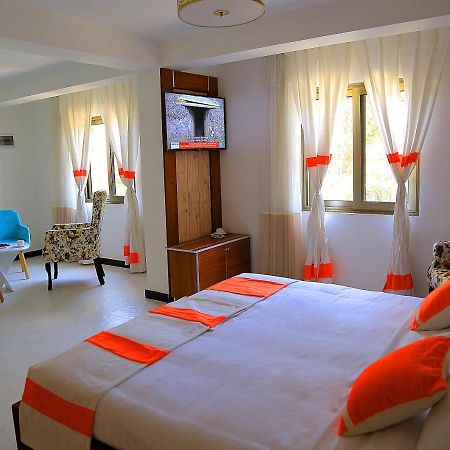 Abat Guest House Аддис-Абеба Экстерьер фото