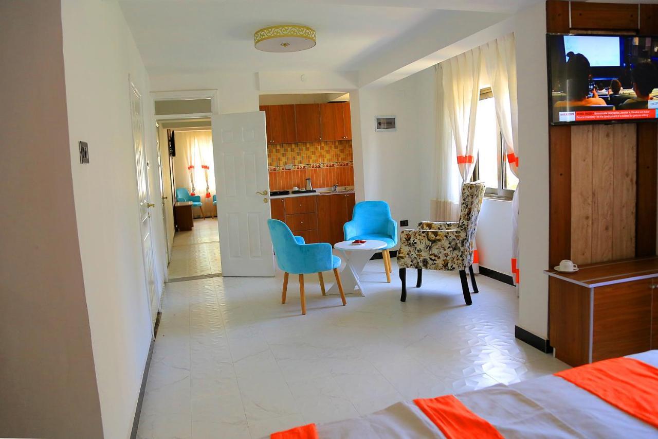 Abat Guest House Аддис-Абеба Экстерьер фото